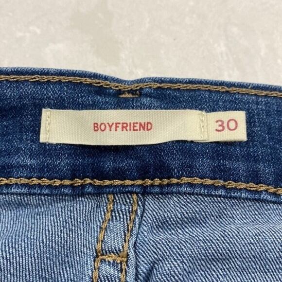Levis Boyfriend Jeans Distressed Cropped Medium Wash Blue Denim Stretch Size 30 - Picture 5 of 11